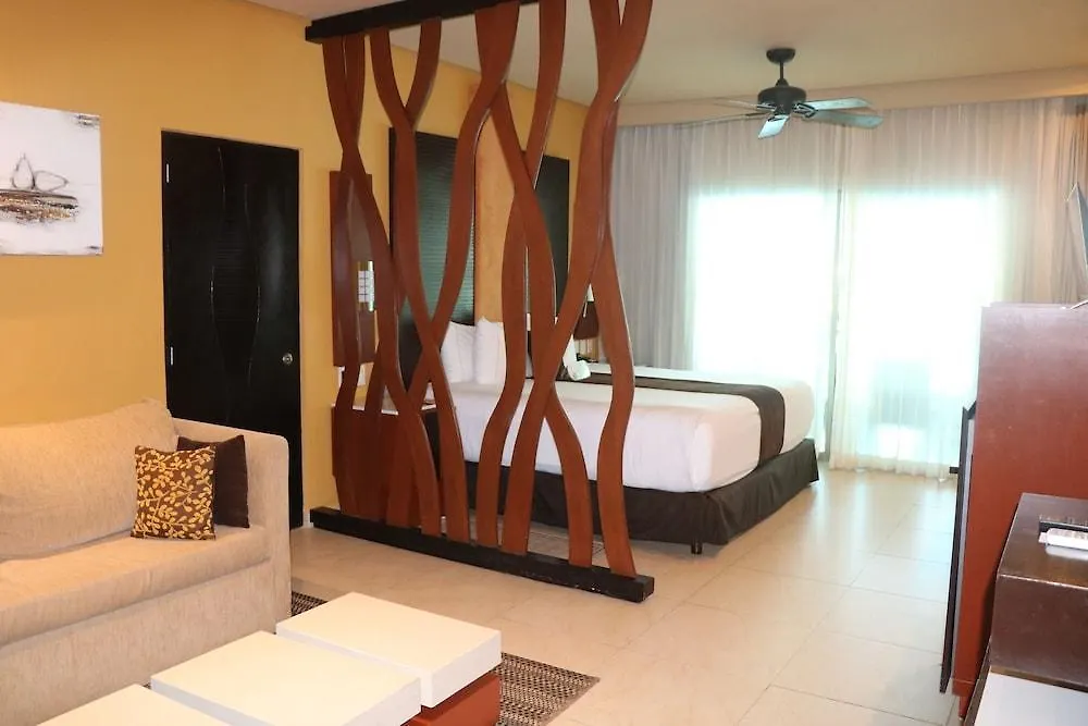 Generations Riviera Maya Family Resort Catamaran, Water Park & More Inclusive Puerto Morelos 5*,  Mexiko